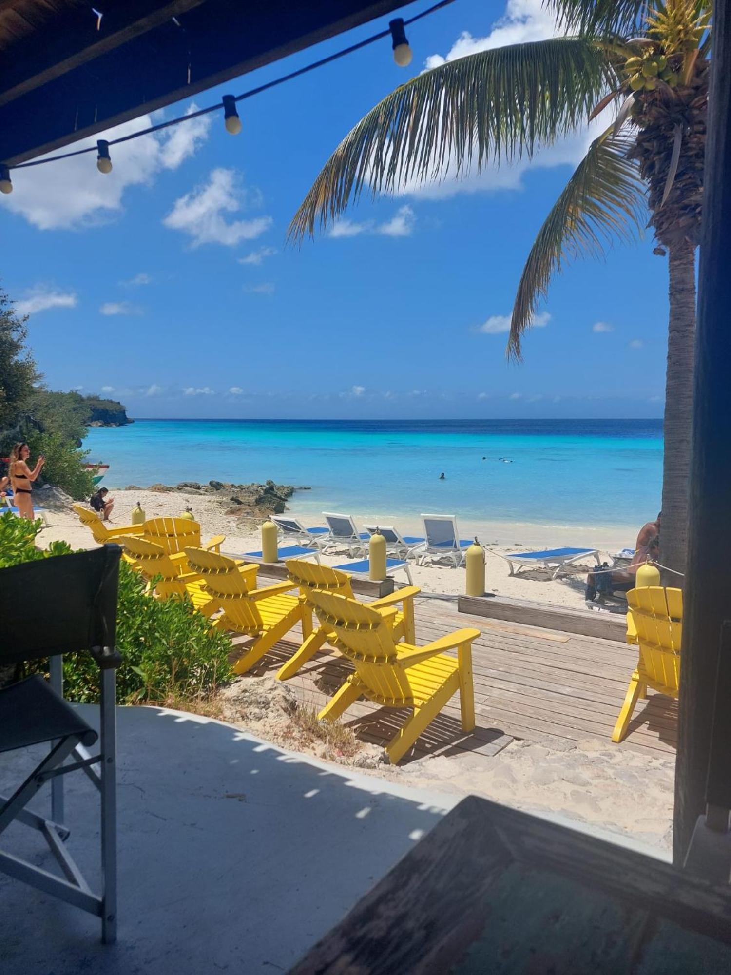 Caribbean Beach Resort Blenchi Curacao Віллемстад Екстер'єр фото
